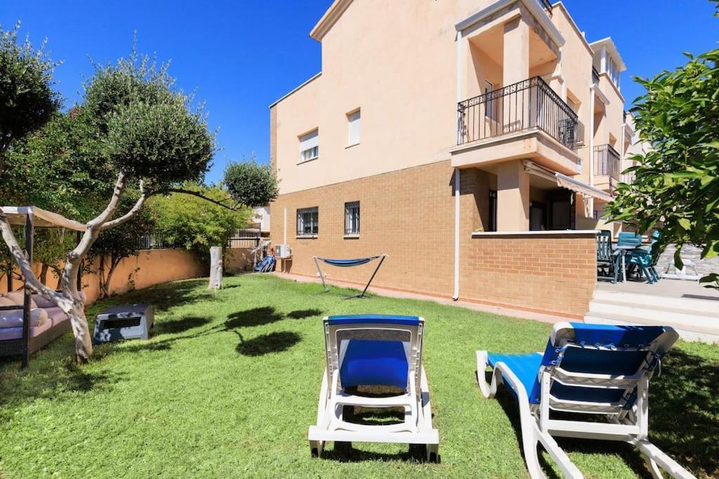 Adosado Con Jardin En Los Xalets De Salou Bagian luar foto